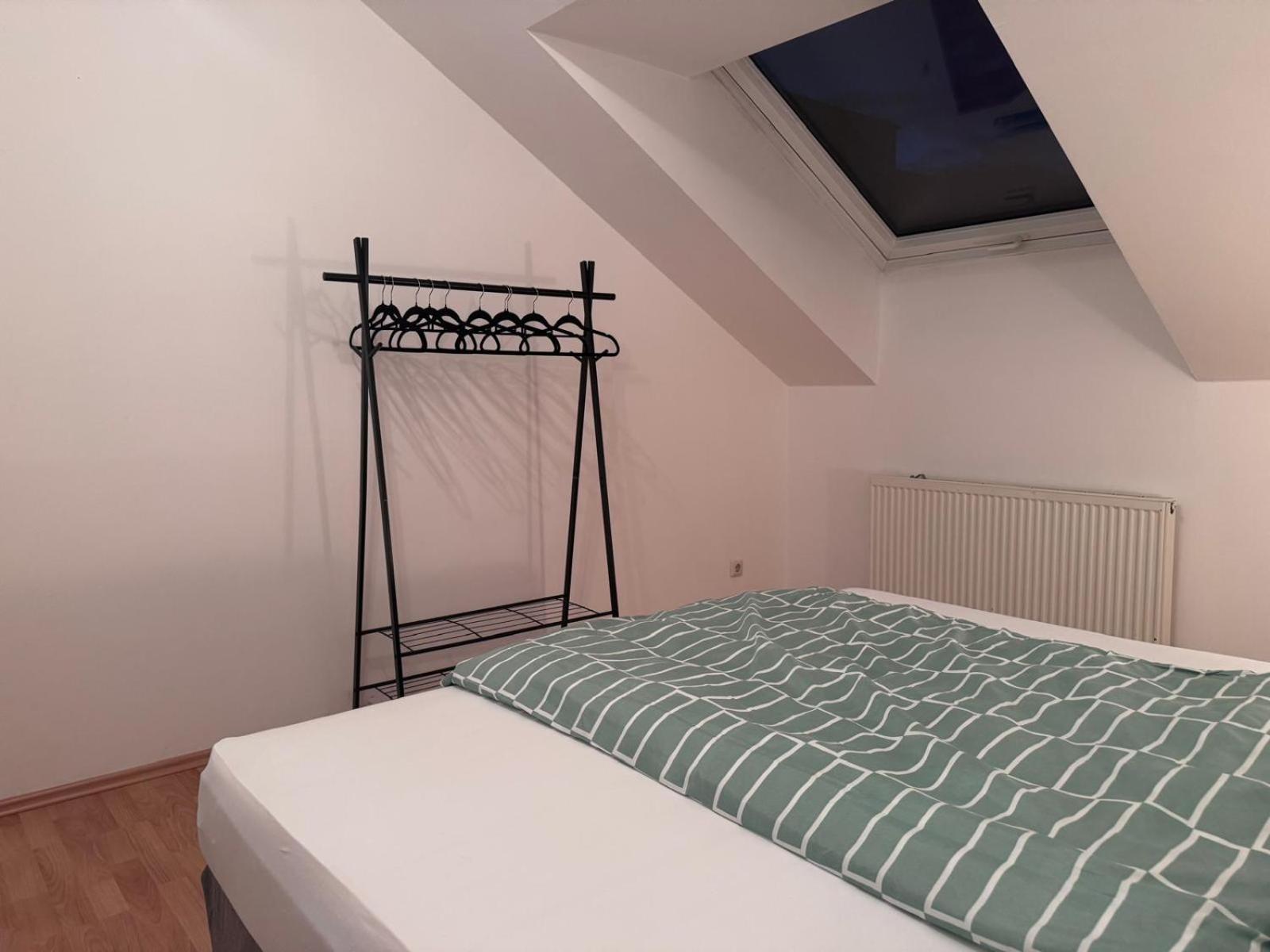 Schoene Mit Parkplatz Im Zentrum Von Apartment Linz